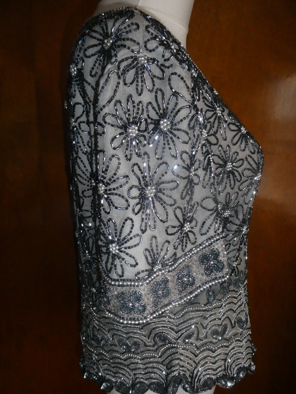 Papell Boutique Women Gray Evening 100% Silk Beaded Party Top Sz XL (fits M/ L)