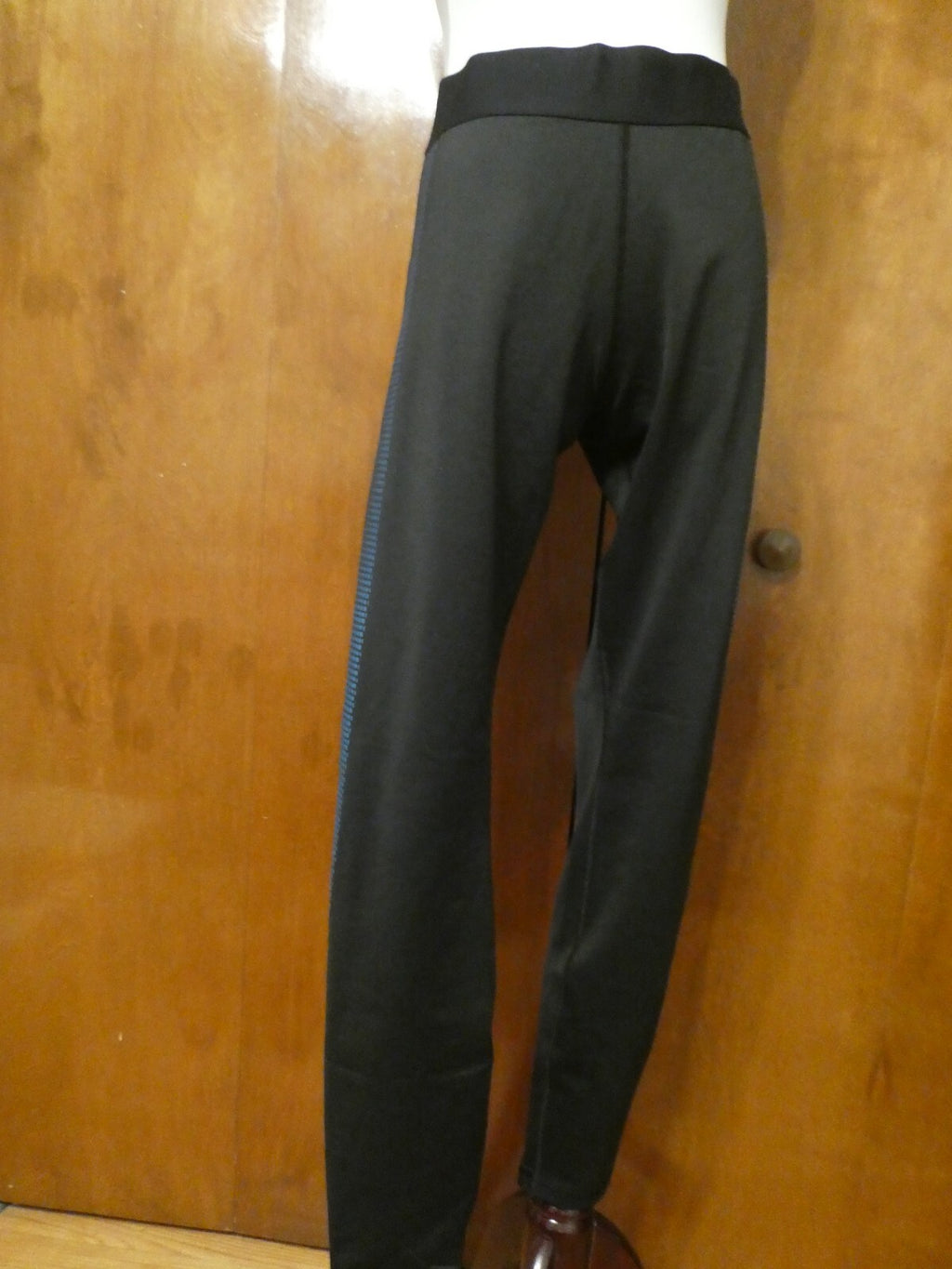 GapFit Capri Women’s Active Regular Rice Leggings Black/Blue Xlarge