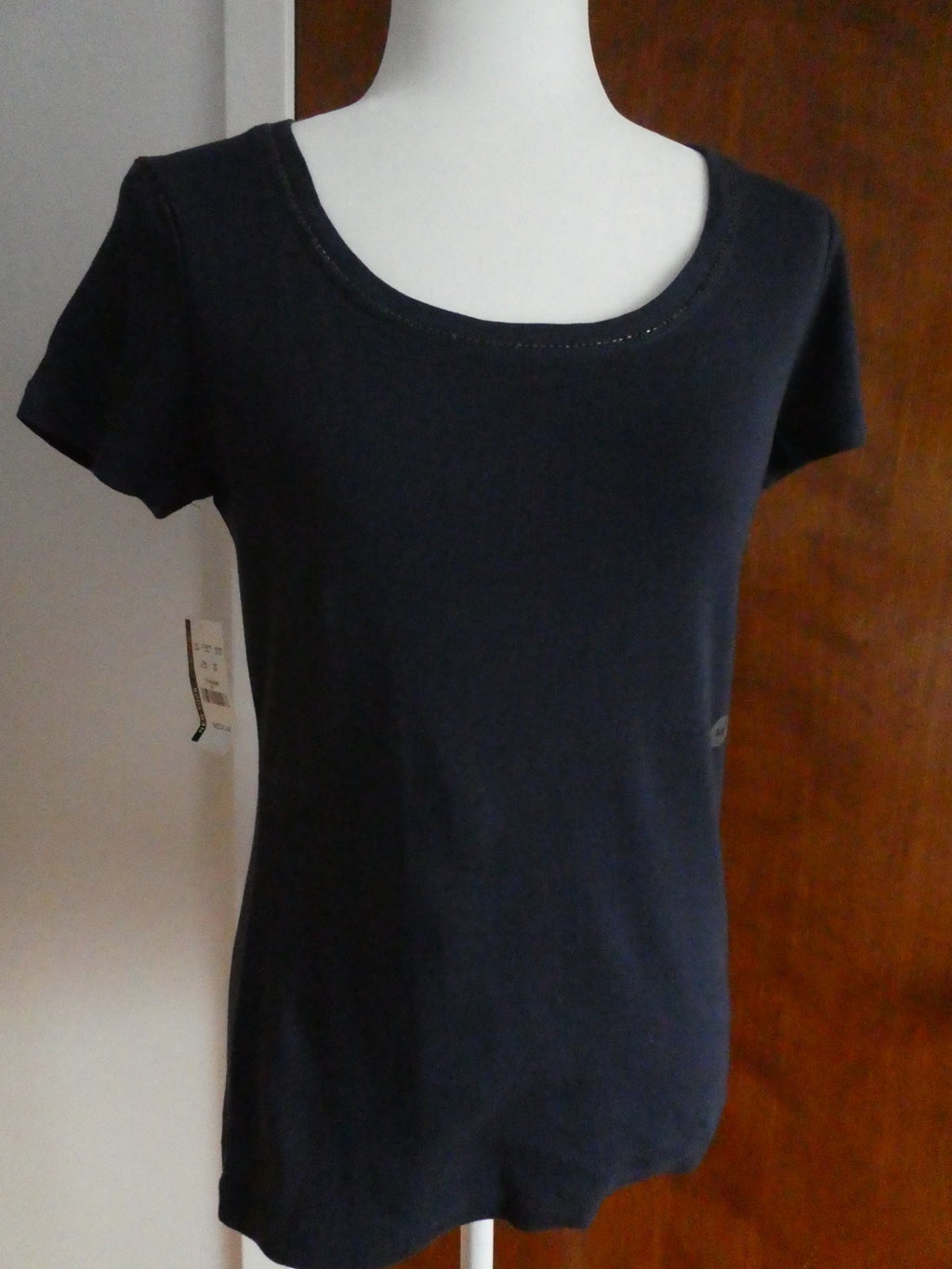 New York &Company women's soft cotton beaded navy top size Medium