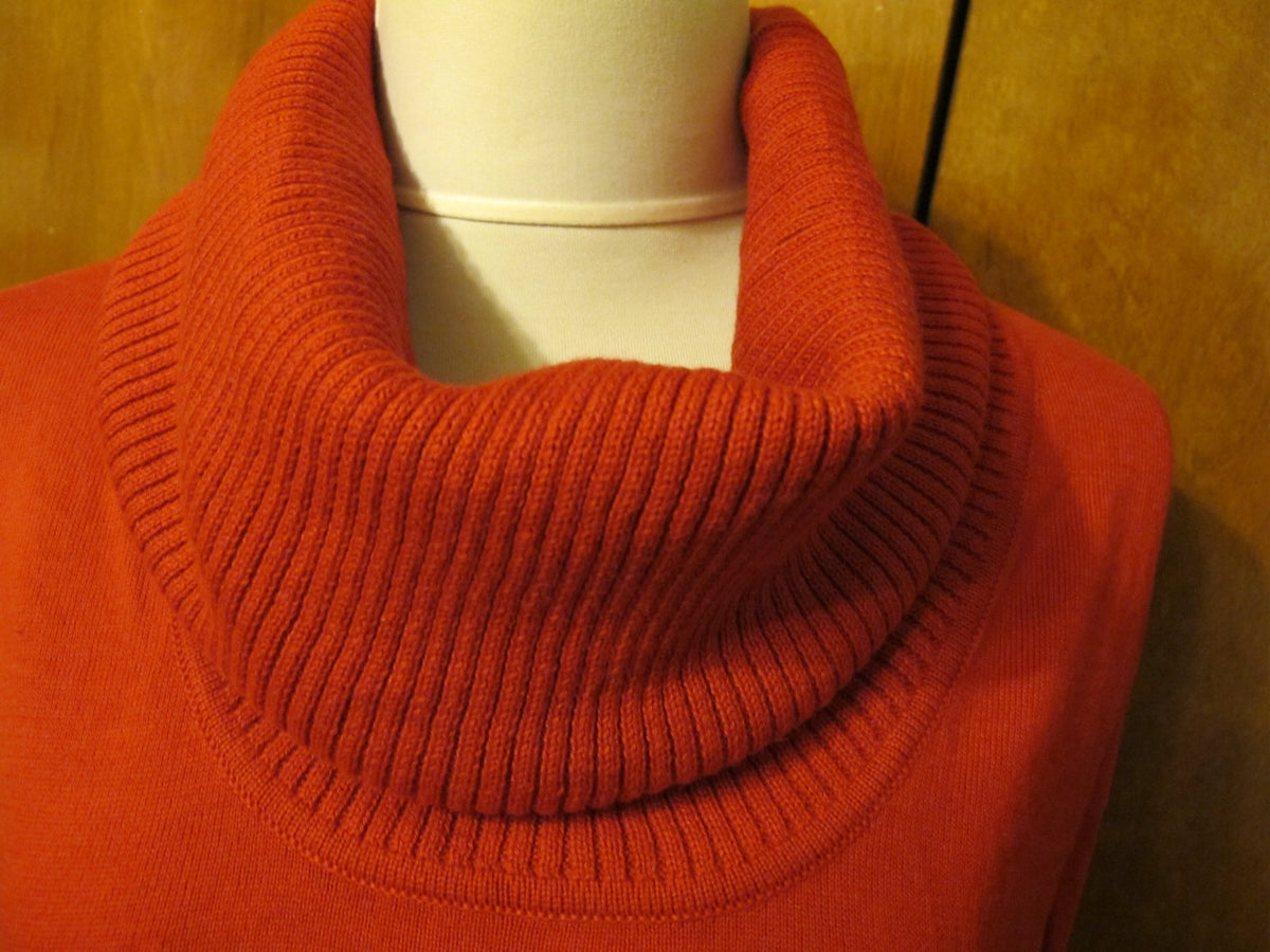 Michael Kors Women’s Red Fringe Hem Cowl Neck Sweater New