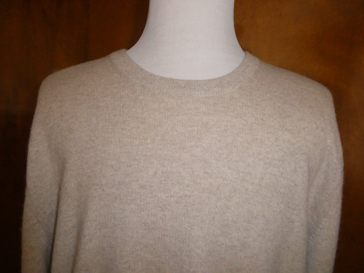 Bloomingdale's men's oatmeal cashmere crewneck sweater size XXL