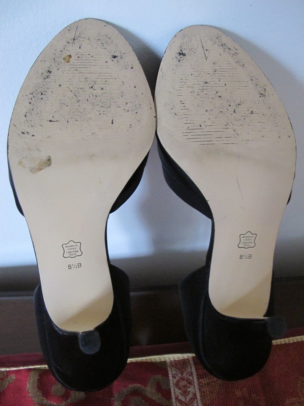 Caparros womens black satin dress shoes 8.5
