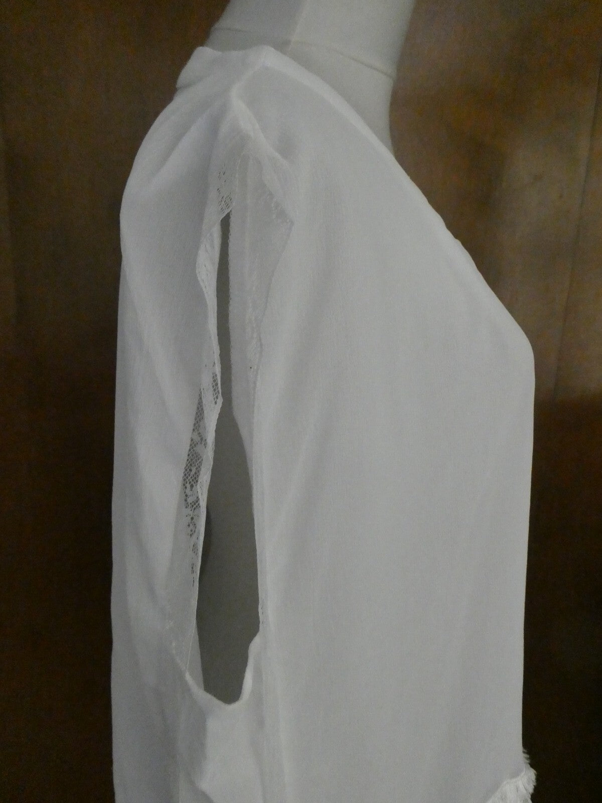 Anthropologie Ranna Gill Women's Decorated Detailed Lined White Top Size Large