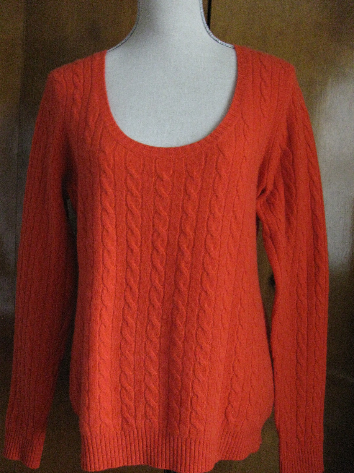 Aqua Women's Red Cashmere Detailed Sweater Size Large NWT