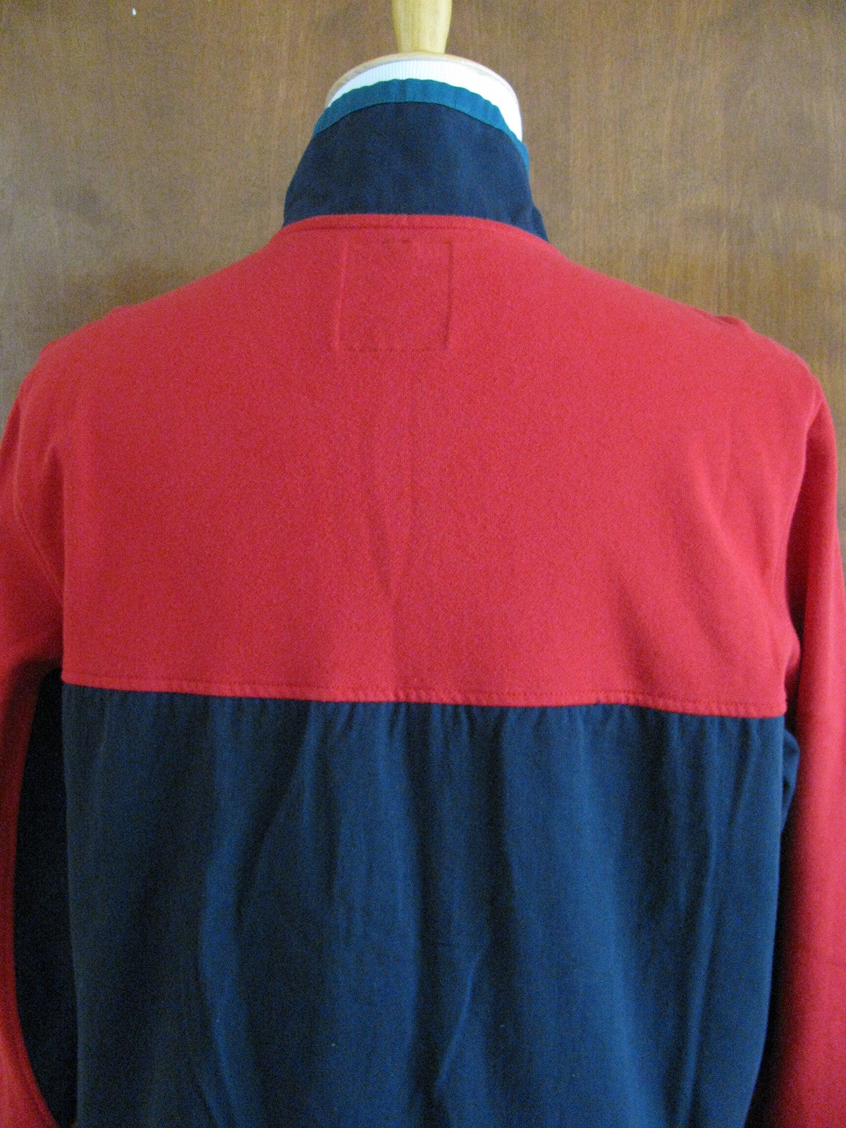 Nautica Jeans men’s red navy seasonal color pullover New