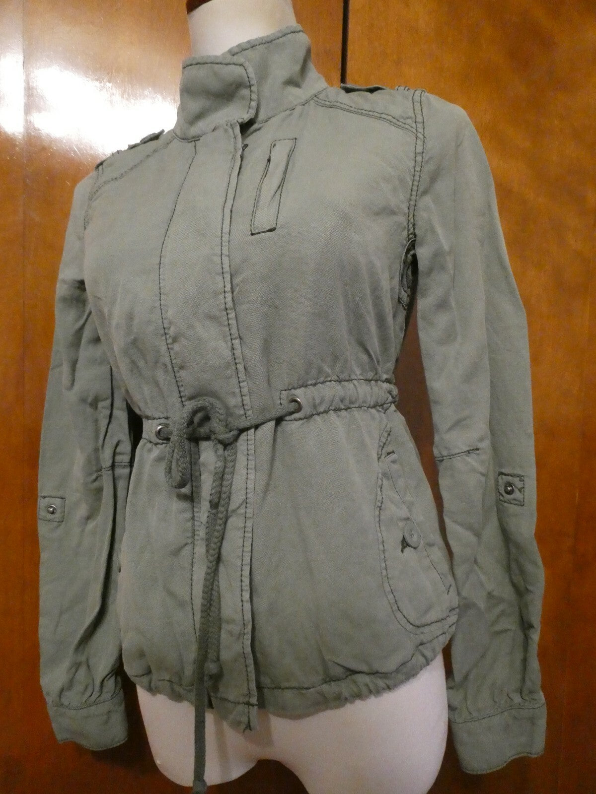 Daughters of the Liberation Anthropologie Women’s Khaki Coat Jacket Small