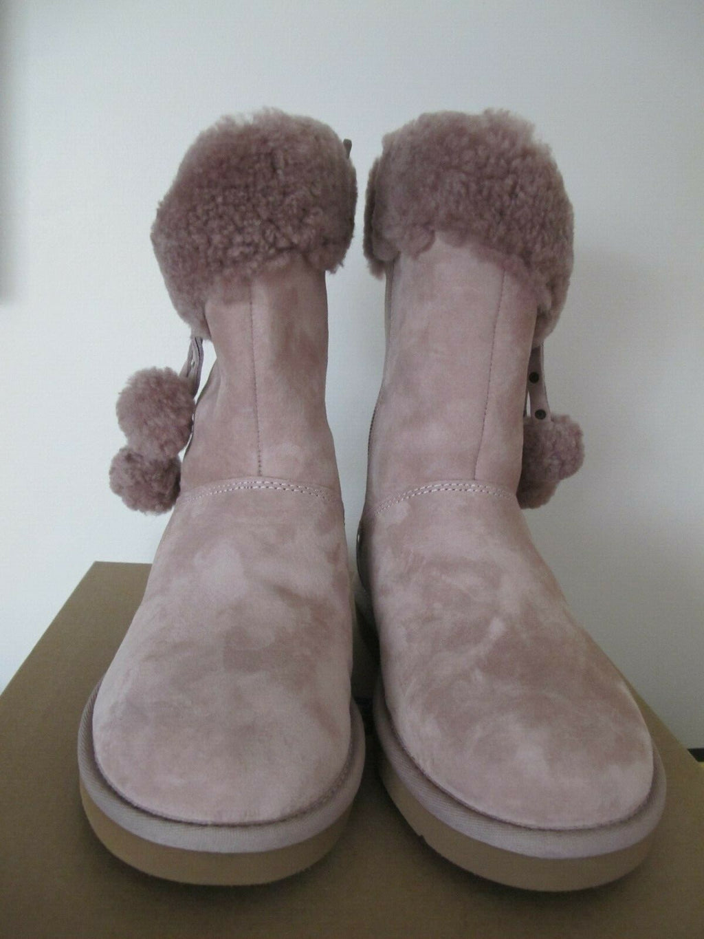UGG Plumdale Cuff Short Boots Pink With Zipper Women’s Size 5 New