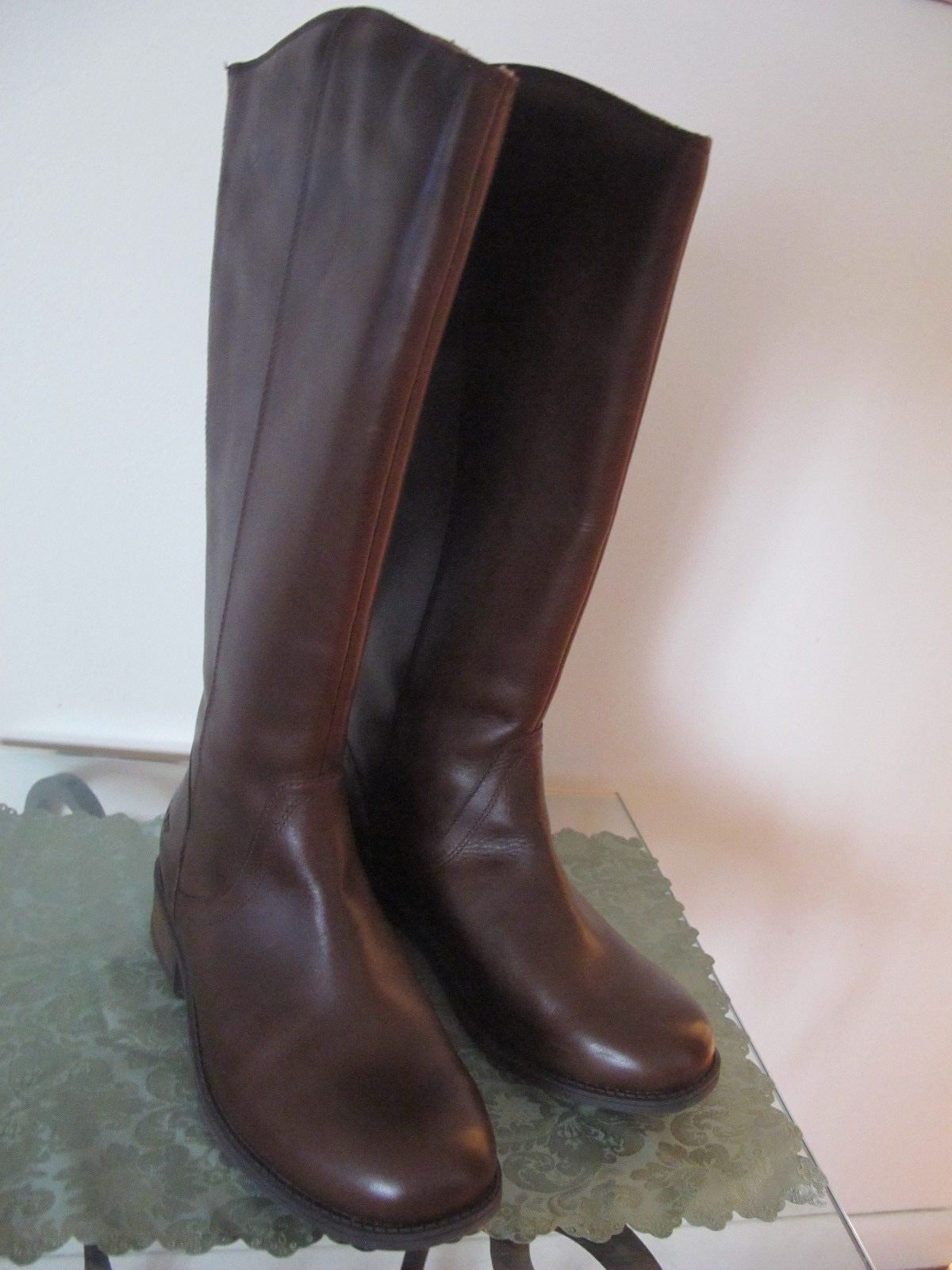 Ugg Australia women brown water resistant leather upper tall New boots 7