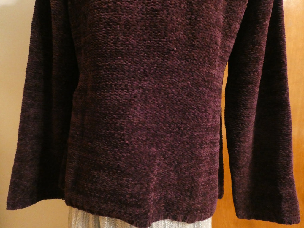 New York&Company women's dark purple long sleeves sweater size Medium preowned