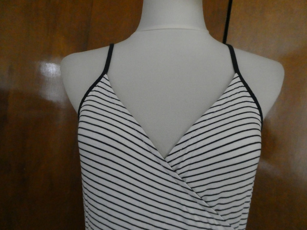 Gap Women's Stripped White/Black Tie-Waist Midi Wrap Dress Size Large Xlarge