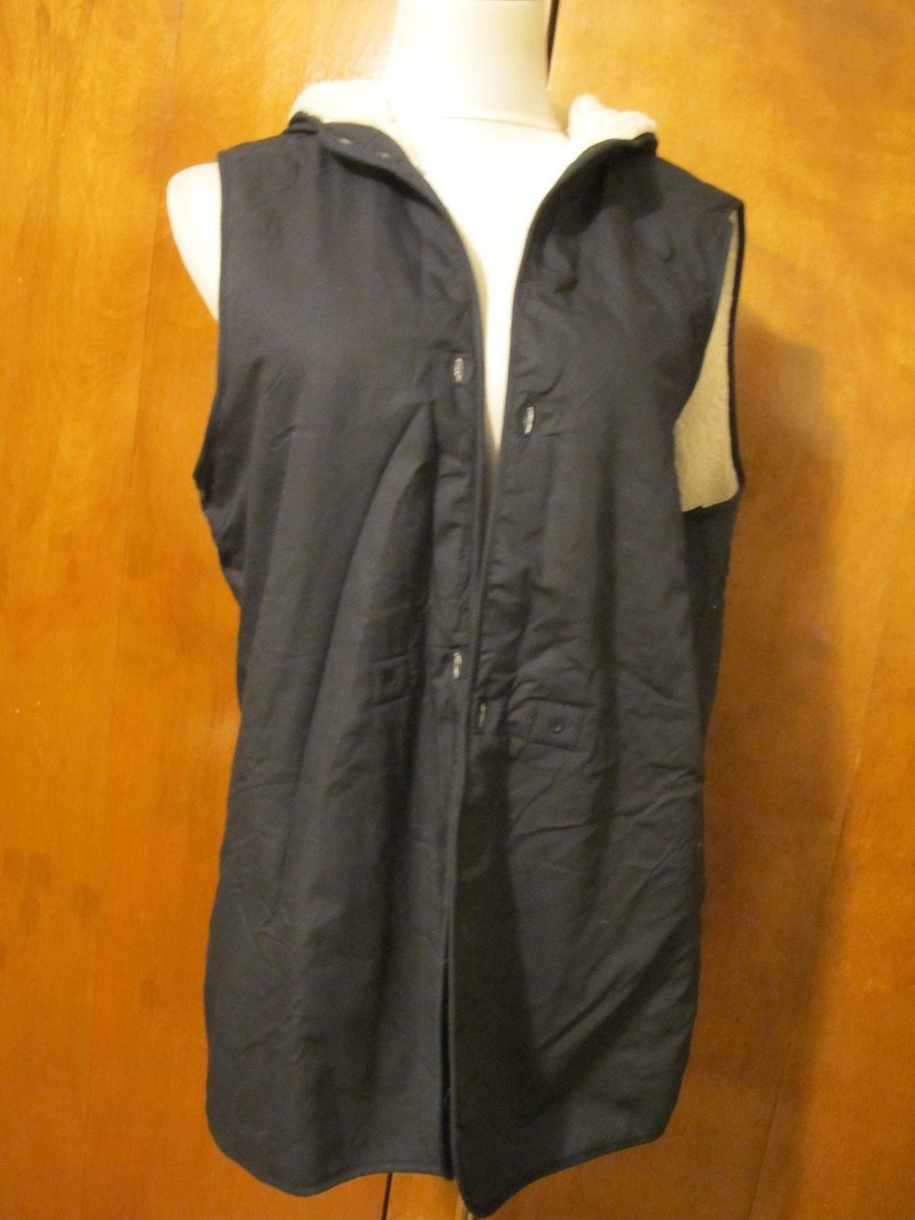 Gap women’s black stylish winter coat two in one size Large NWT