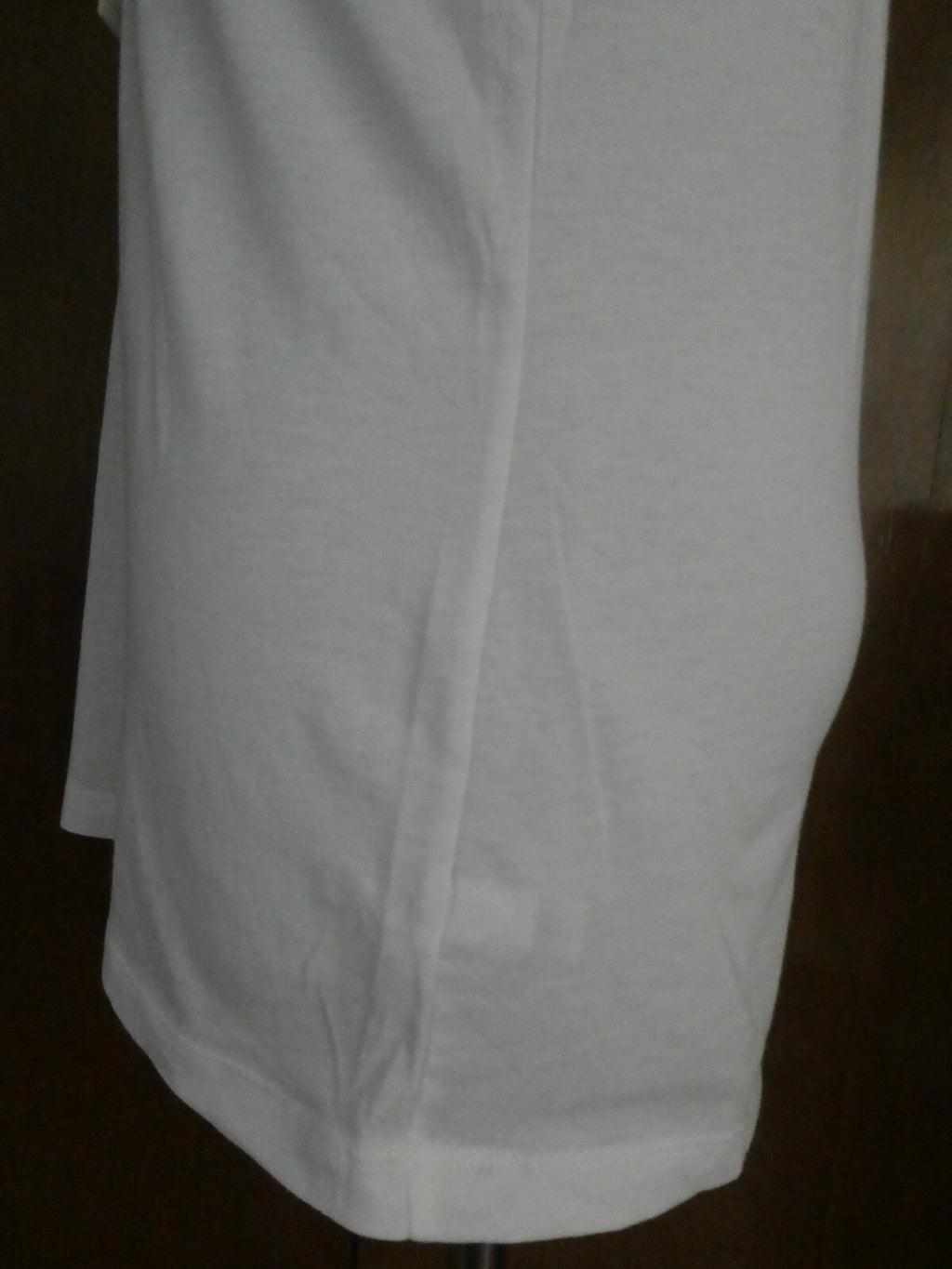 Gap women’s white cotton/modal decorated short sleeve top size Large