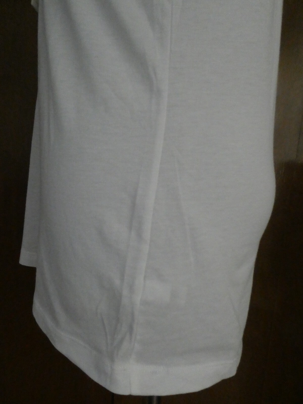 Gap women’s white cotton/modal decorated short sleeve top size Large