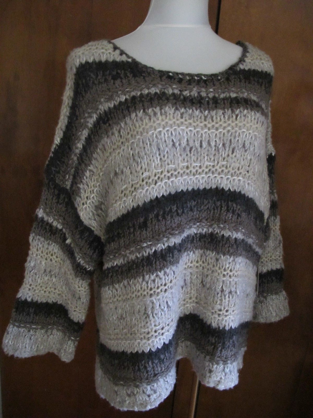 Free People women's gray brown soft sweater size small NWT