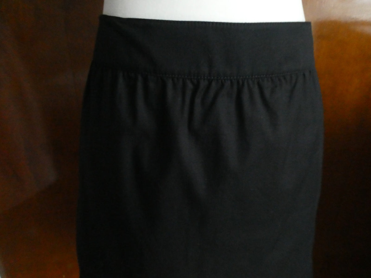 DKNY Donna Karan women black embroidered soft cotton side pockets skirt size 10