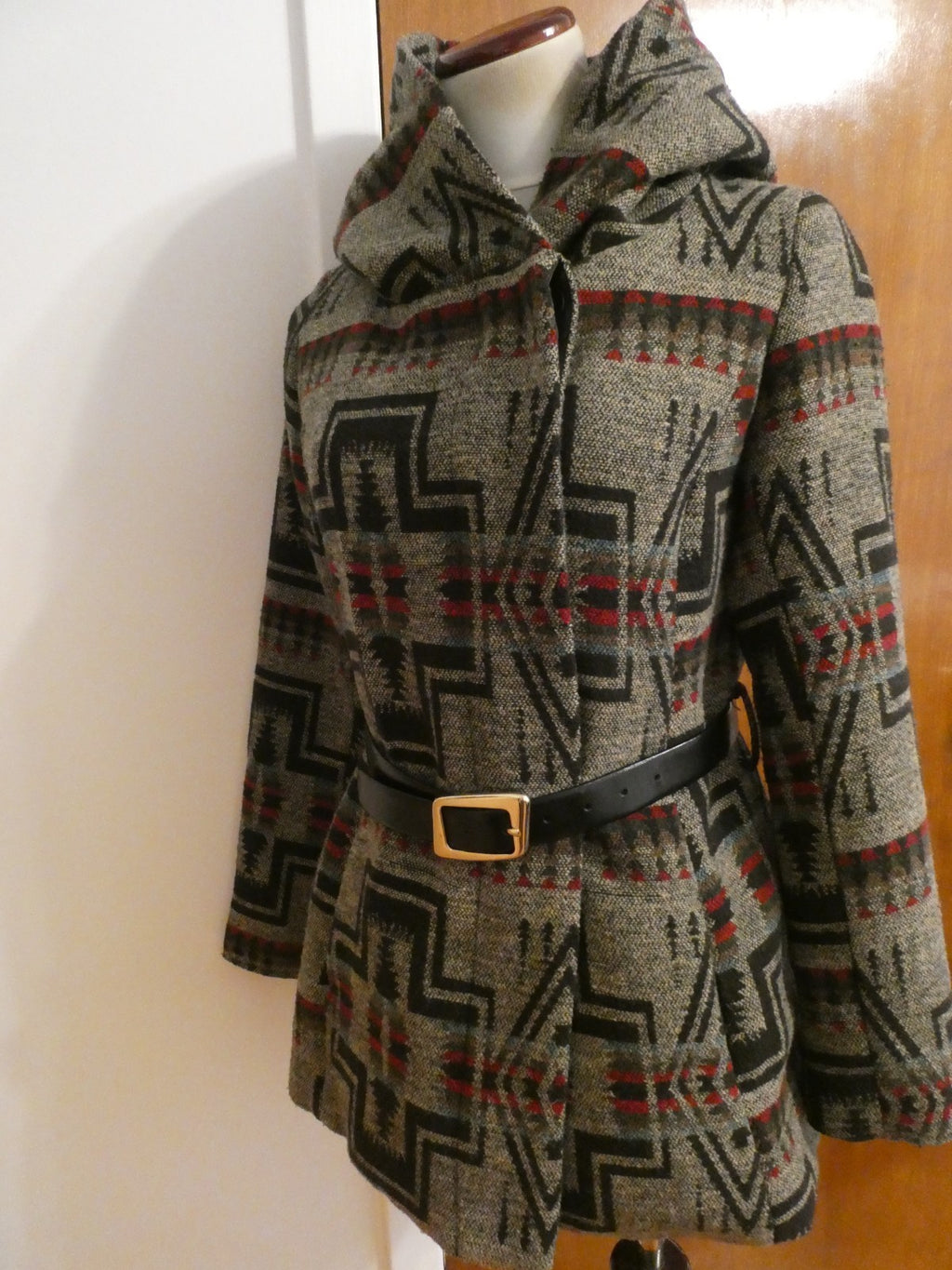 Mossimo Supply Jacket Hooded Brown Multicolor Lined Button Up Size Small