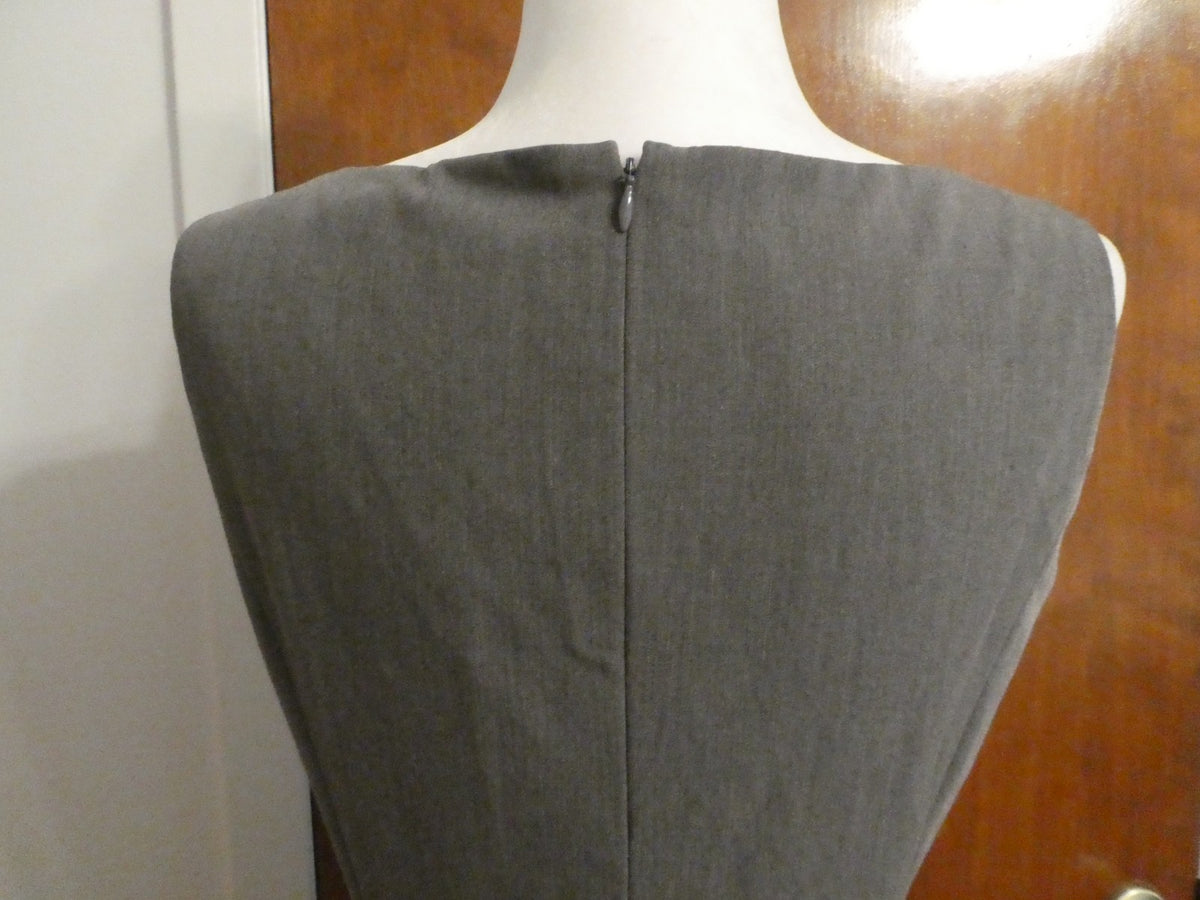 MIX by Tahari Arthur S. Levine Gray Sheath Dress Women Size 4 Lined Career