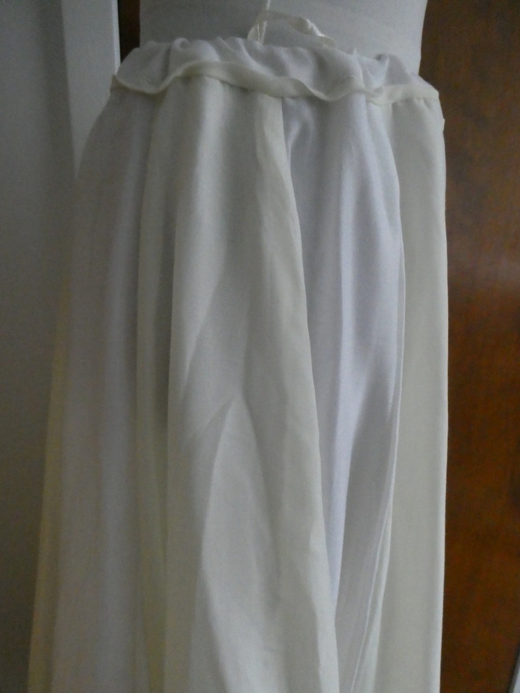 Mix Nouveau Women’s Long Lined Skirt Vanilla Size Medium NWT Style #24712