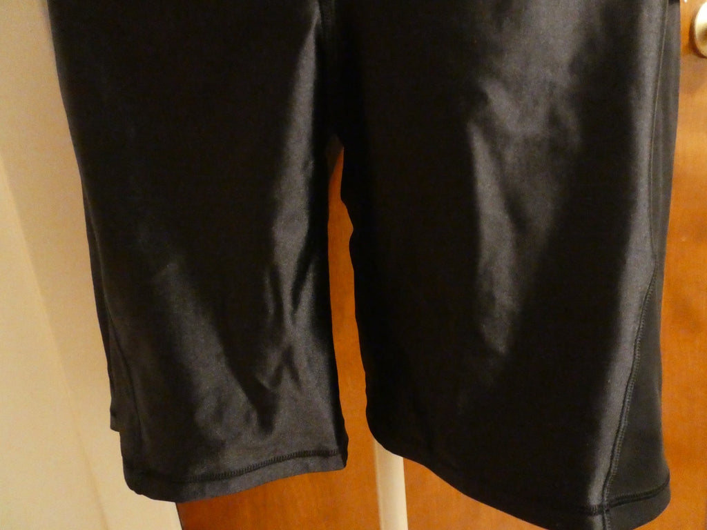 Lululemon Satin Shine Panelled HR Short 8" Wordmark Black Size 14 NWT