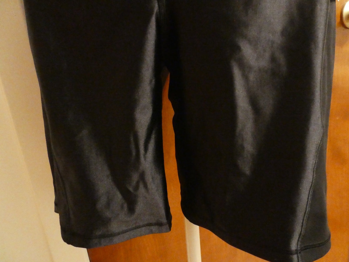 Lululemon Satin Shine Panelled HR Short 8" Wordmark Black Size 14 NWT