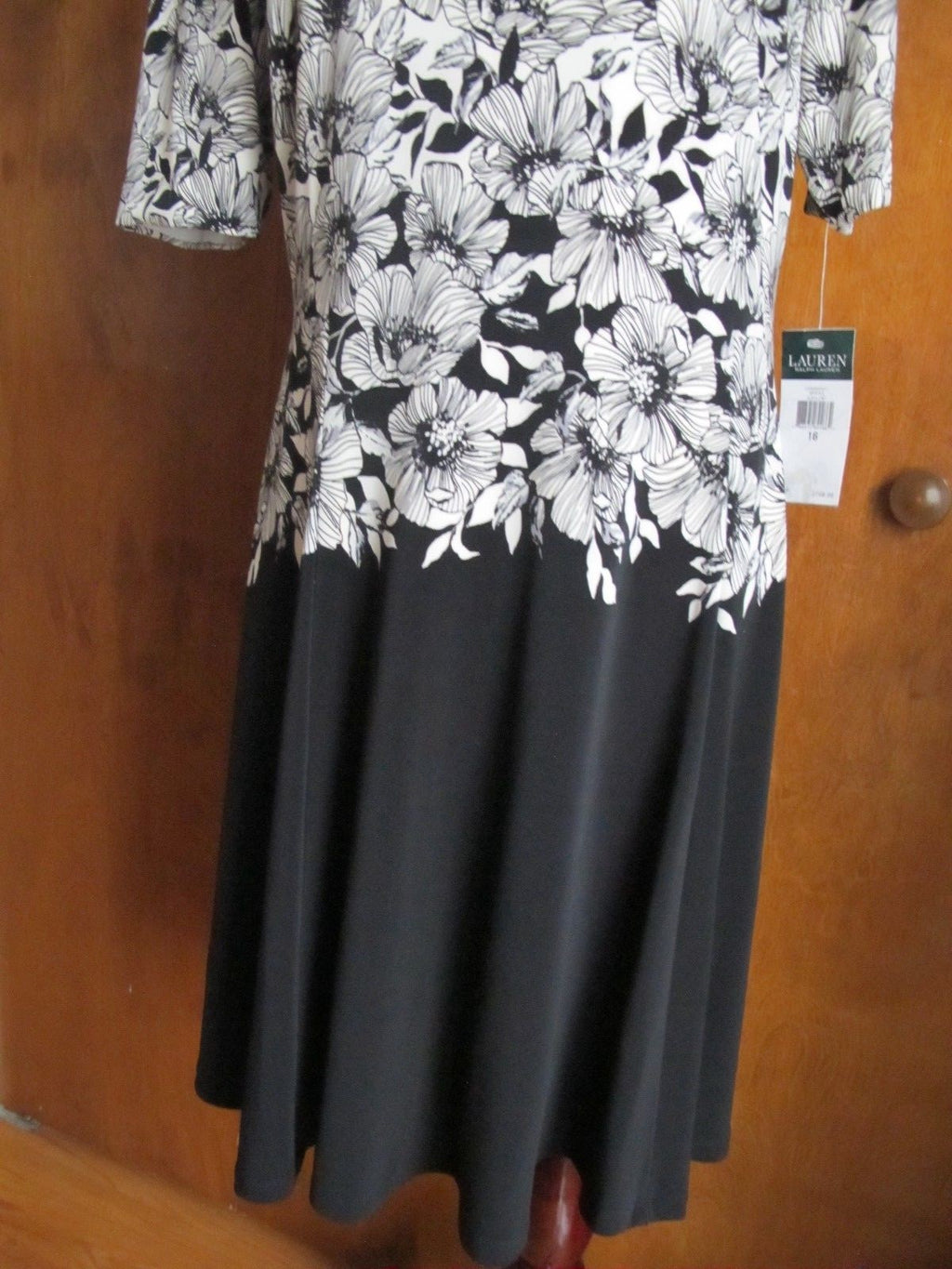 Ralph Lauren women’s  A-Line black white lined NWT dress size 16