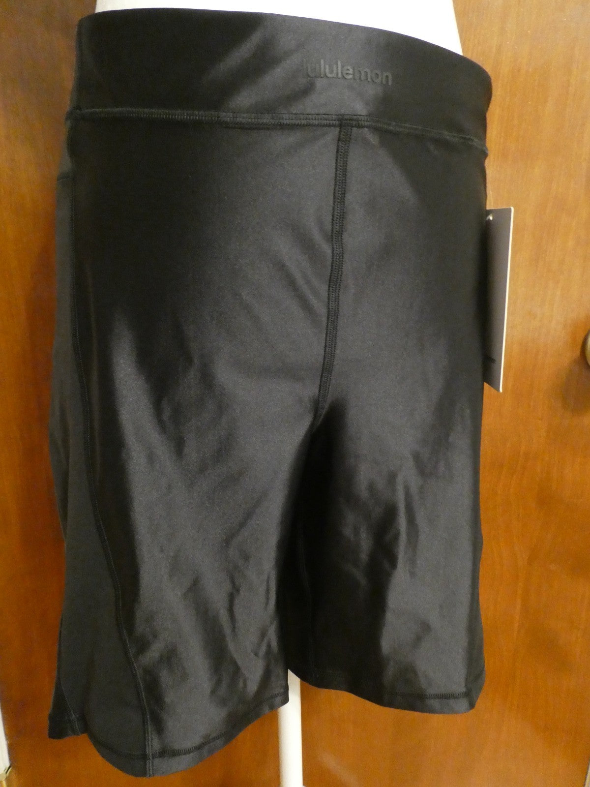 Lululemon Satin Shine Panelled HR Short 8" Wordmark Black Size 14 NWT