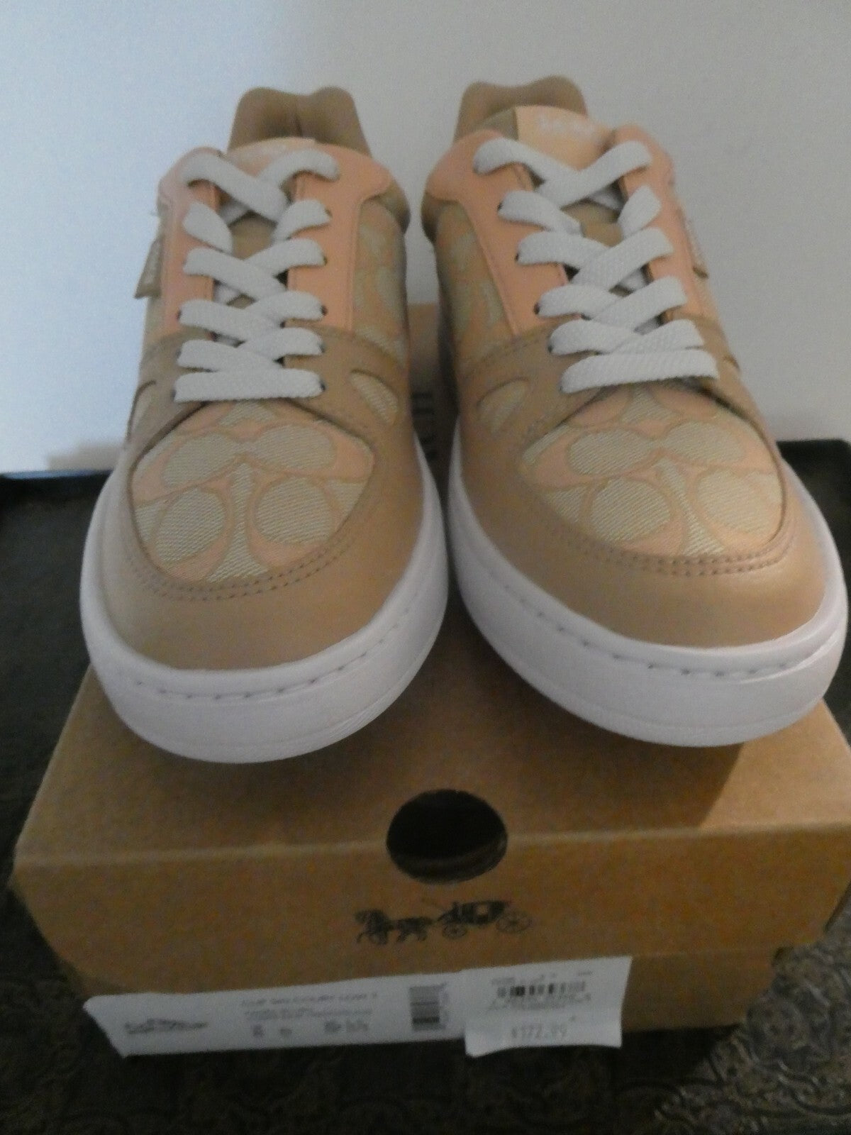 Coach Womens Faded Blush Clip Signature Court Low Top Sneakers Size 8B