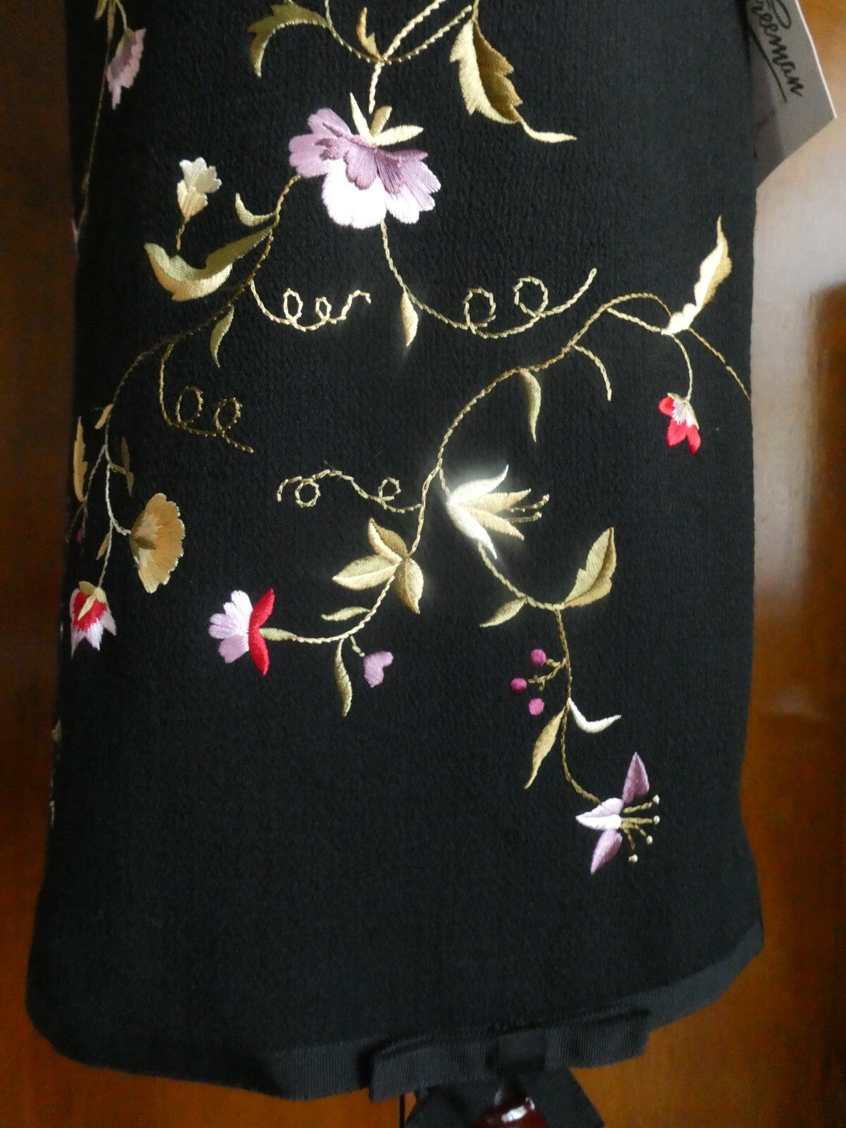 Rickie Freeman for Teri Join women's black embroidered wool lined skirt size 10 