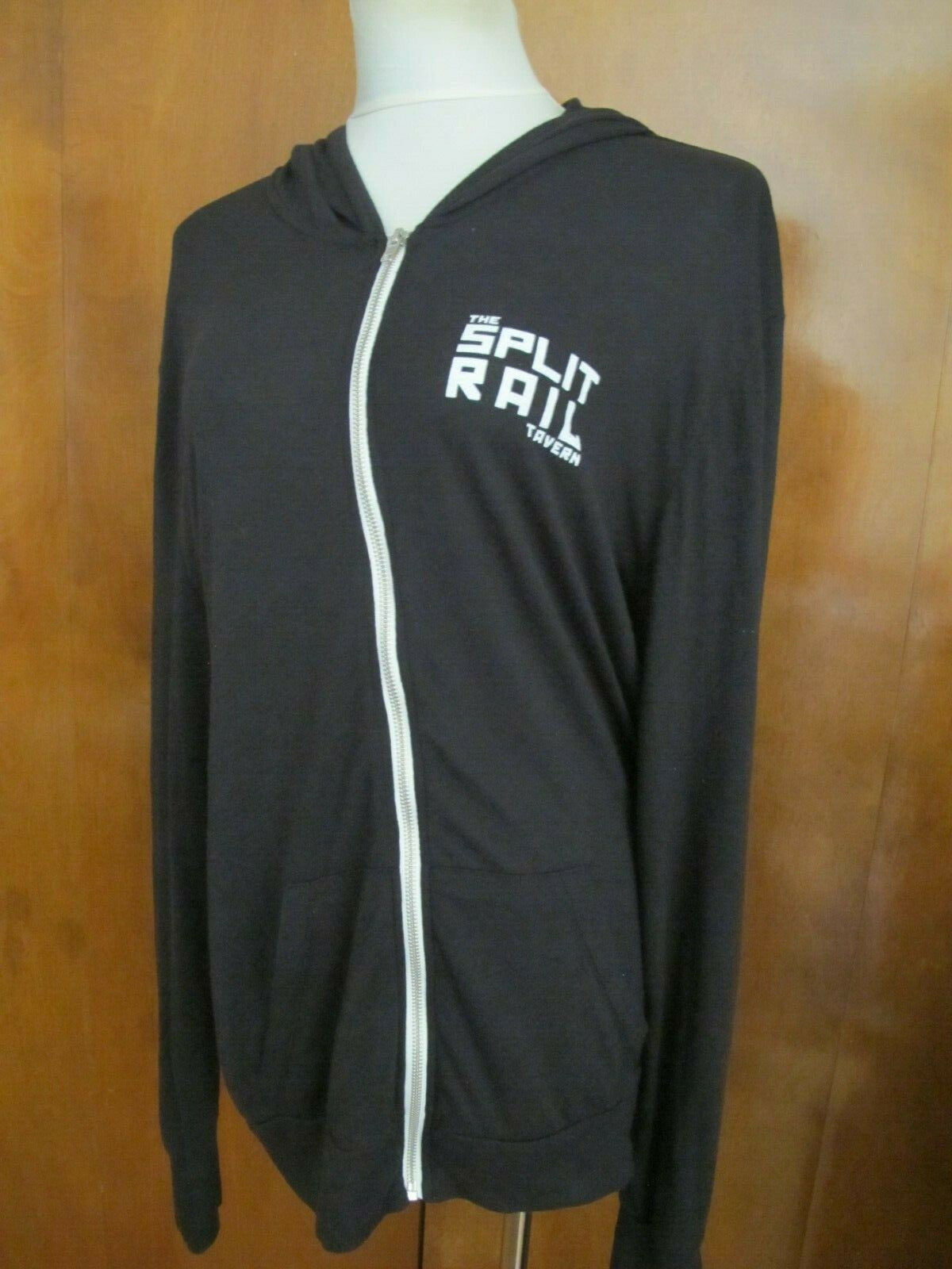 Alternative Women's Black Hood Full Zipper Sweater Large Pre Owned