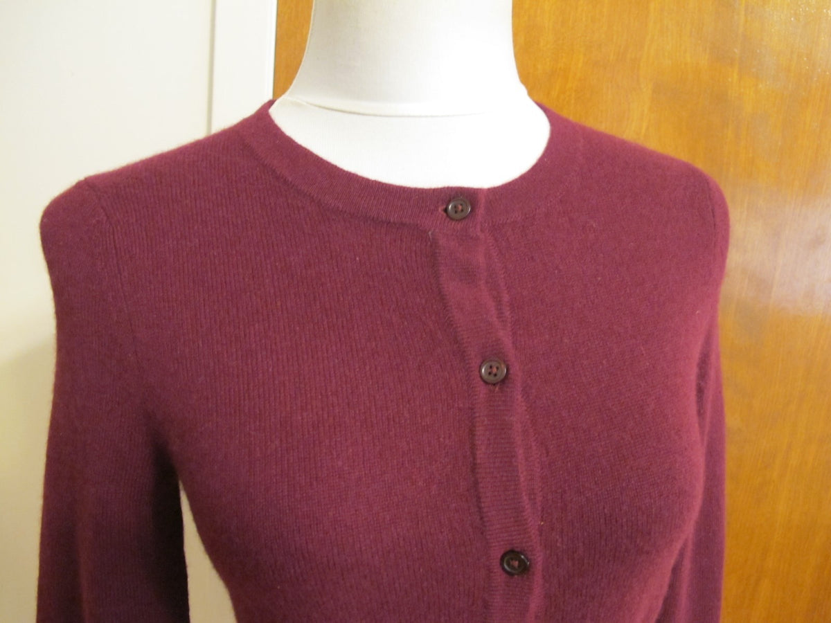 Bloomingdale's Women's Burgundy 2 Ply Cashmere Luxe Long Sleeves Cardigan XS 