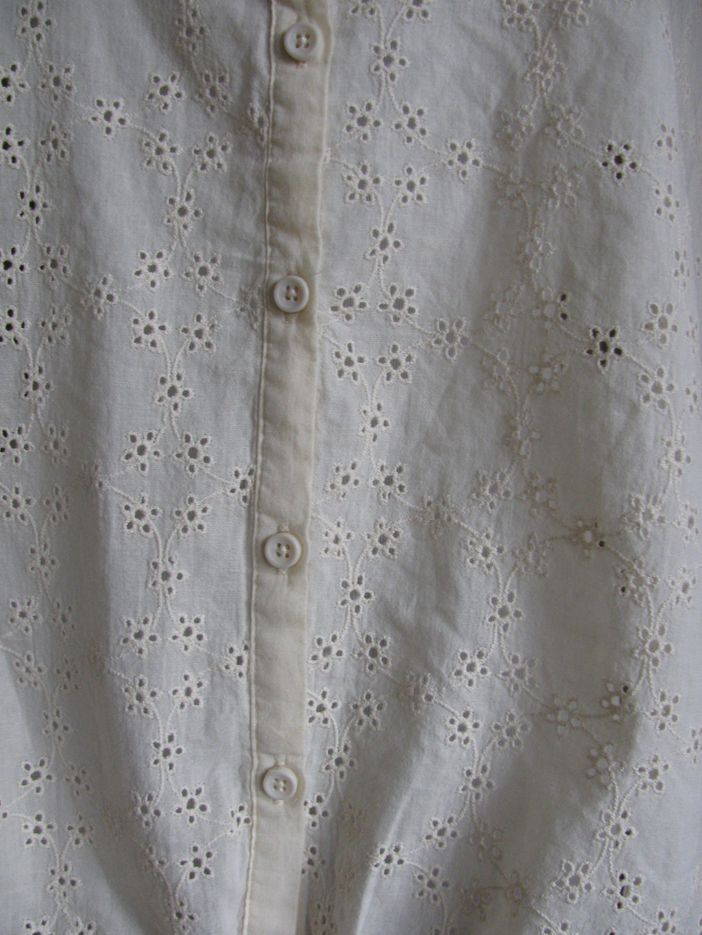 Free People women's 3/4 Sleeves ivory cotton crocheted fabric tunic top Medium 