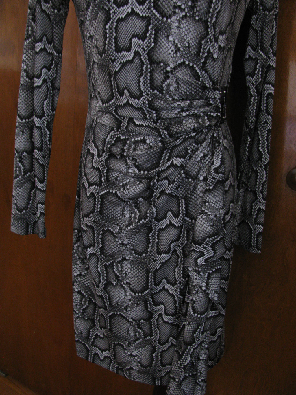 Michael Kors women’s snake print faux wrap long sleeves dress Size PM, PL, PS