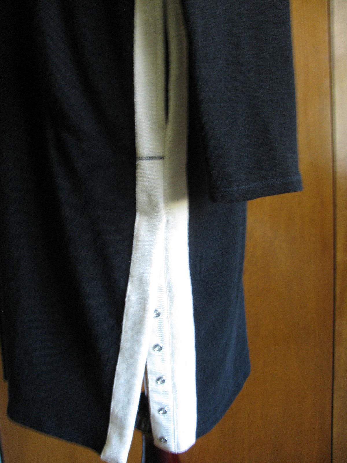 Rachel Roy womens black soft dress with snaps closures at one side bottom XL NWT
