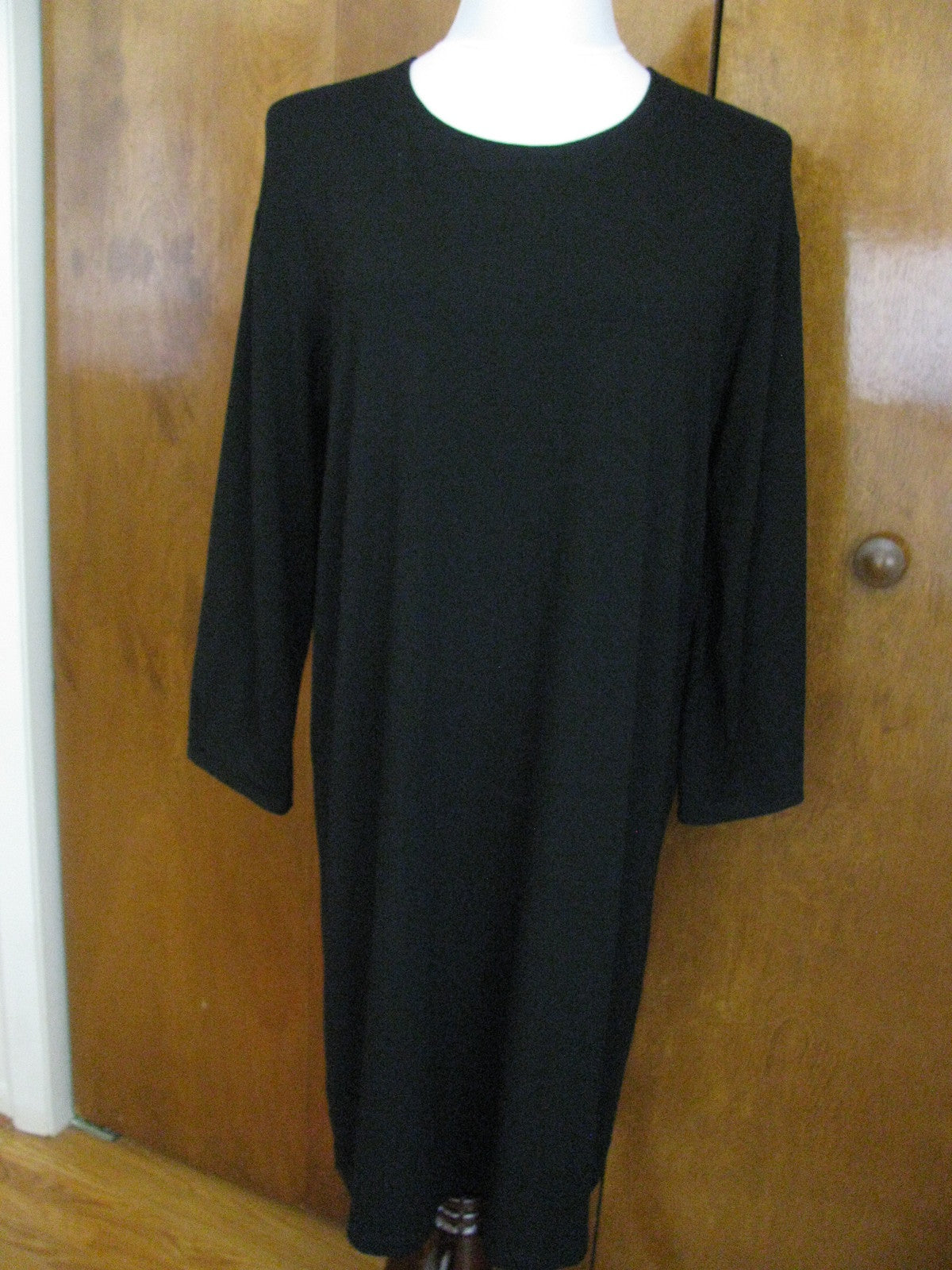 Eileen Fisher women's detailed black dress size Medium New