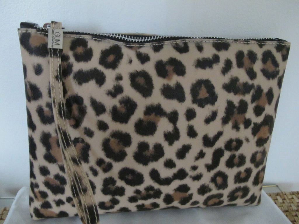 Gianni Chiarini Italy GUM animal printed clutch beige and black 11.5”x9”x1”