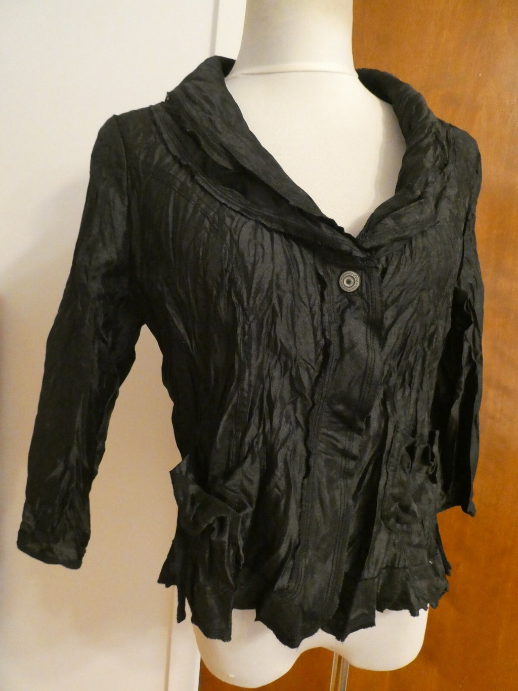 Vers Australia womens black lightweight crinkle dress jacket size14 (fits sz 12)