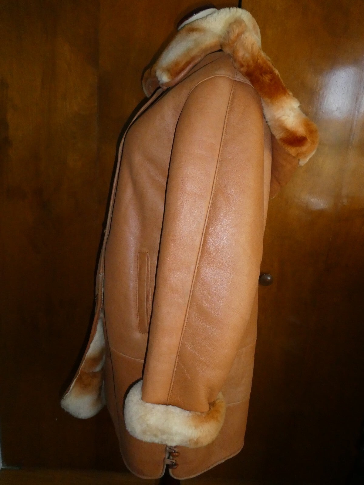 Song Wang women’s copper synthetic leather w/faux fur lining coat/jacket Medium
