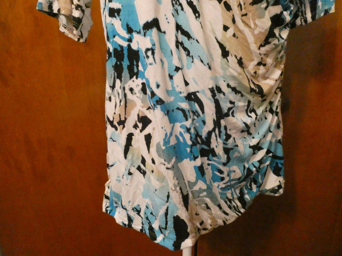 Dana Buchman women’s multicolor soft rayon v- neck top size XLarge