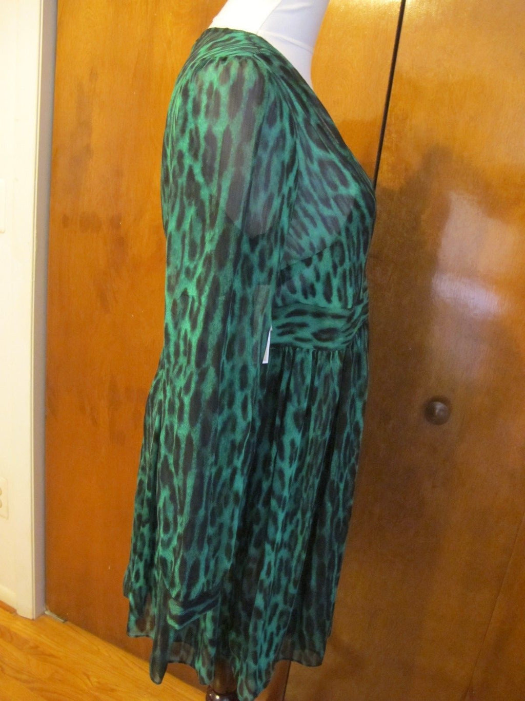 Michael Kors women’s palmetto green evening detailed lined dress 6 