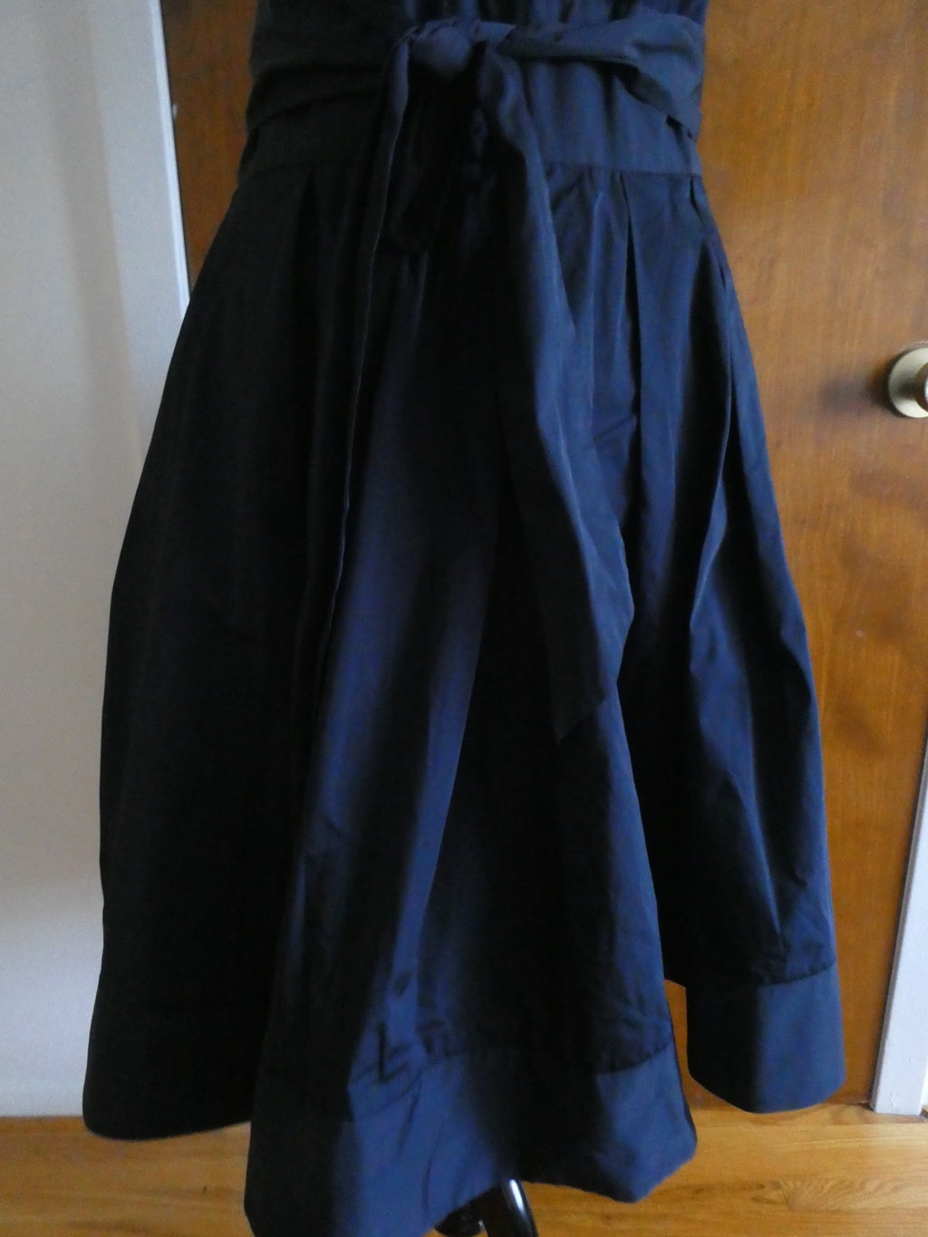 Lauren Ralph Lauren women’s navy pleated skirt detailed dress size 12 NEW