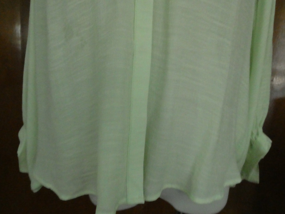 Anthropologie Maeve women's chartreuse detailed rayon 3/4 sleeves top Medium