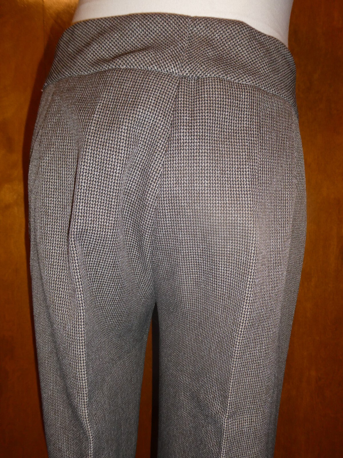 Tahari women's brown/beige dress pants size 4P