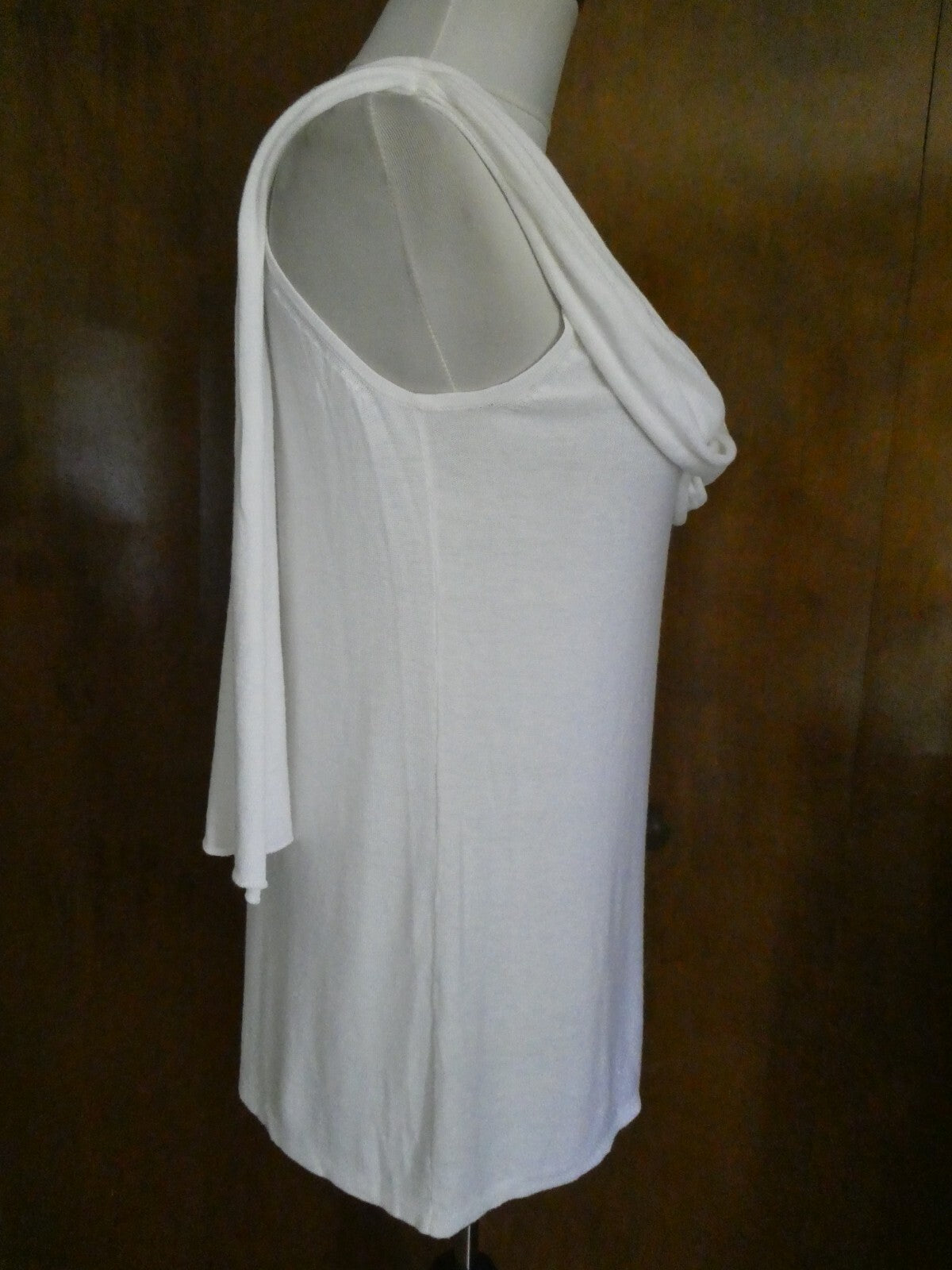 ONE 7 SIX women's white viscose cotton detailed top Large
