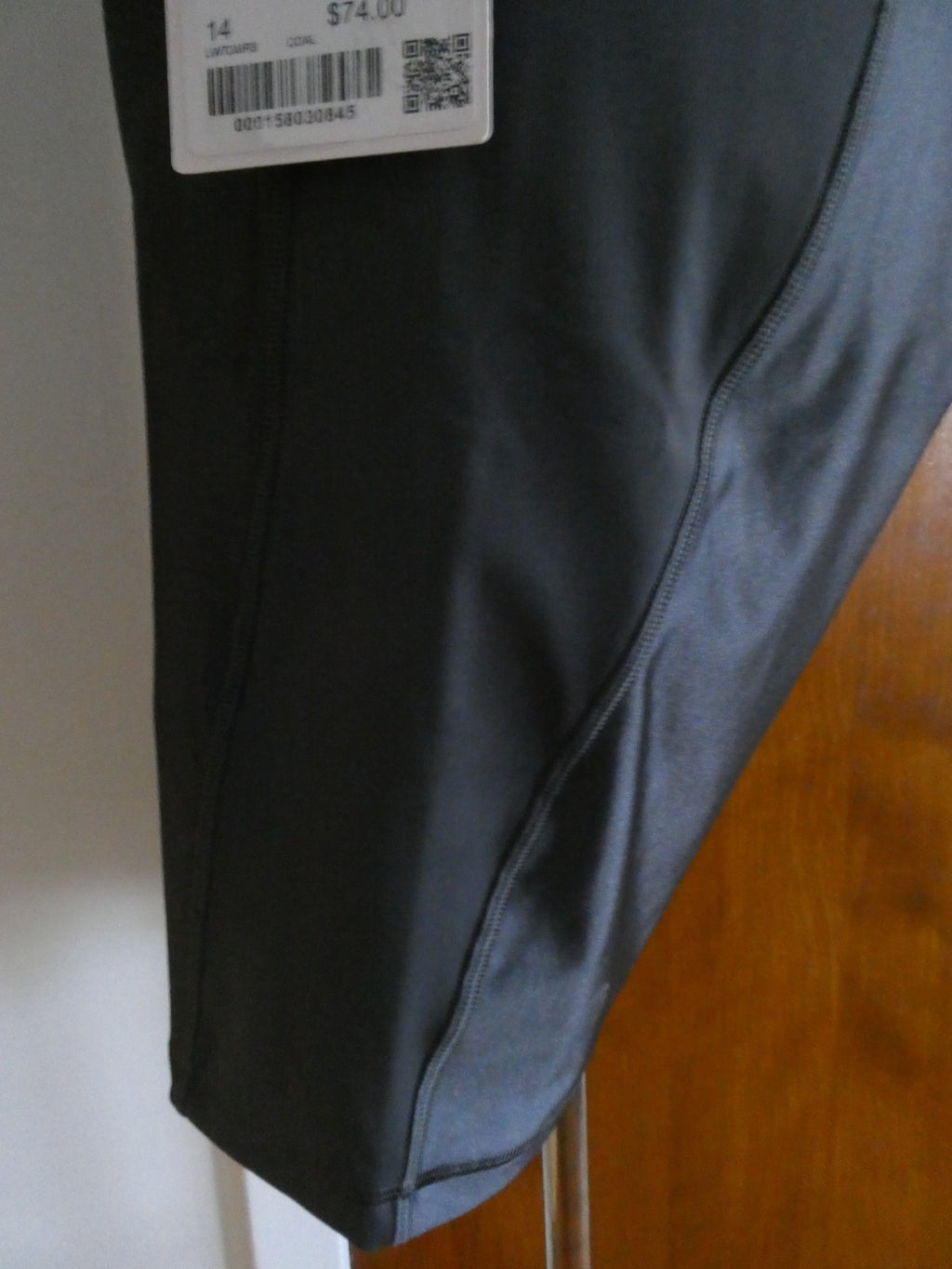 Lululemon Satin Shine Panelled HR Short 8" Wordmark Coal Black Size 14 NWT