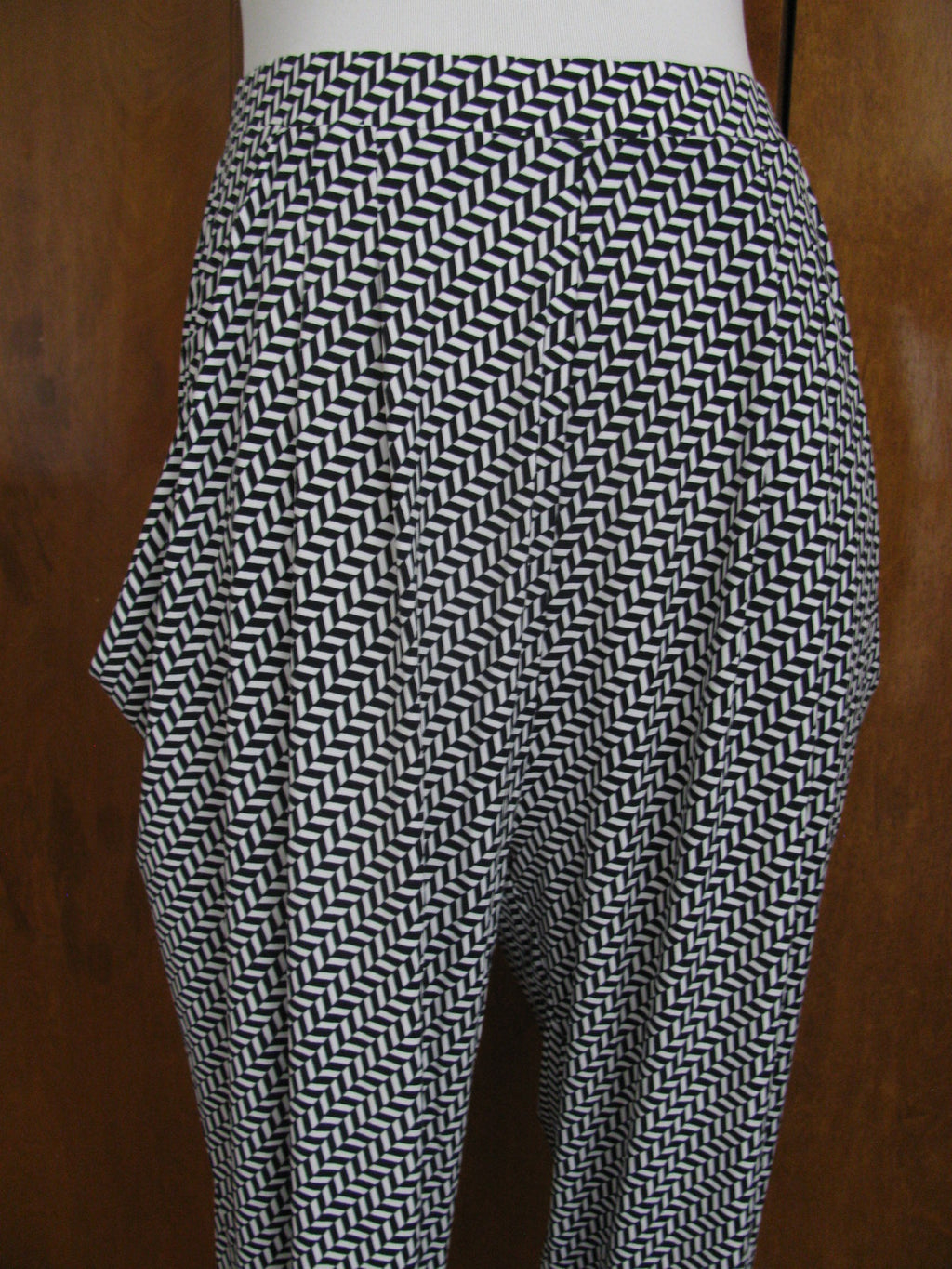 Michael Kors women’s navy white summer pants large