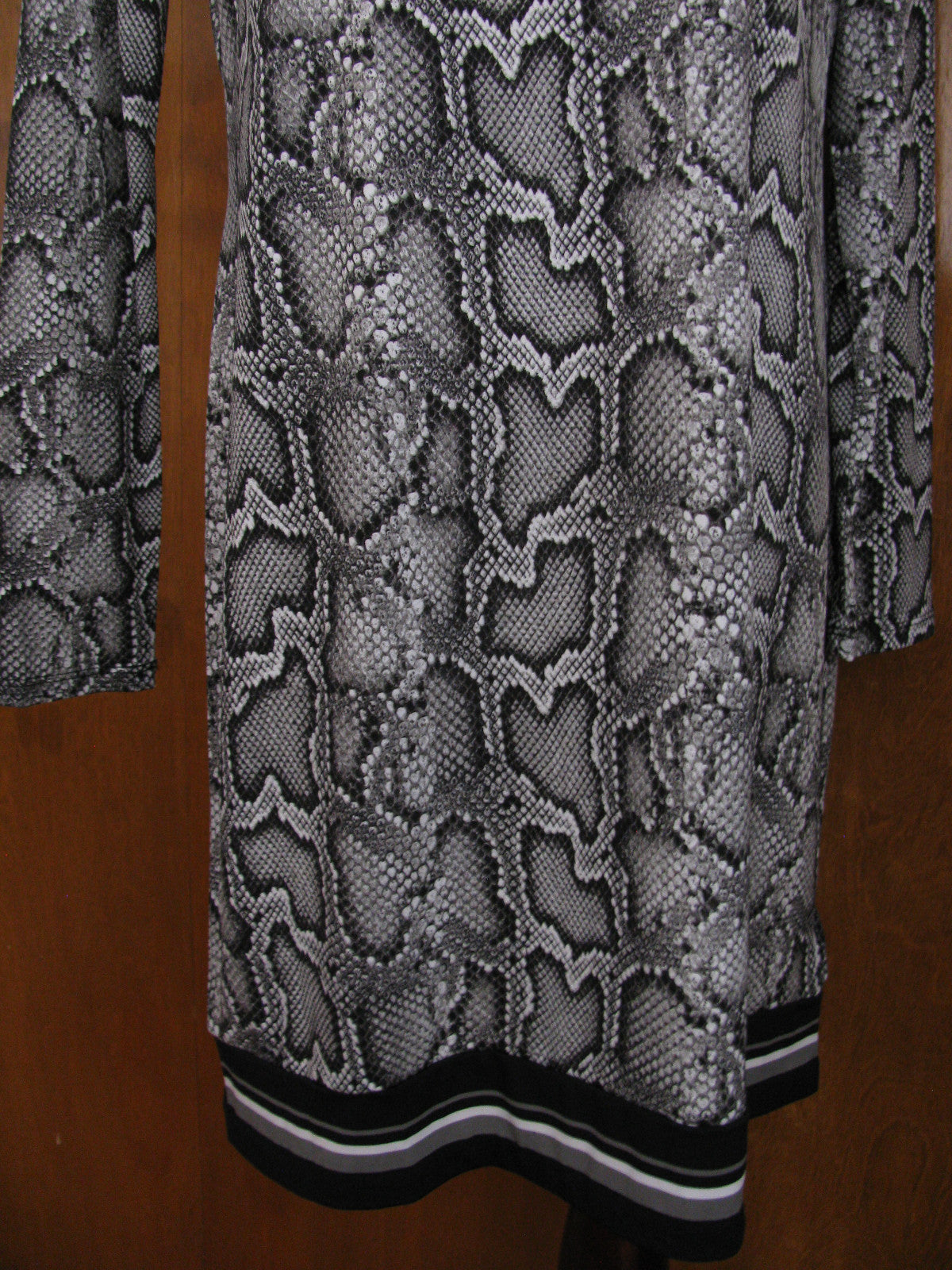 Michael Kors women’s snake print boat neck jersey shift long sleeves dress