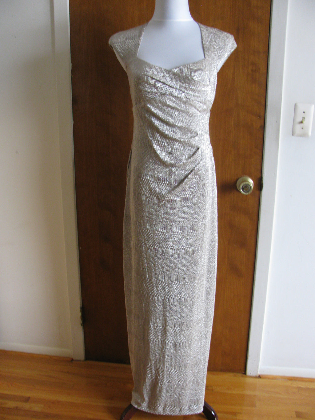 Lauren Ralph Lauren Women’s White Gold Evening Maxi Dress 