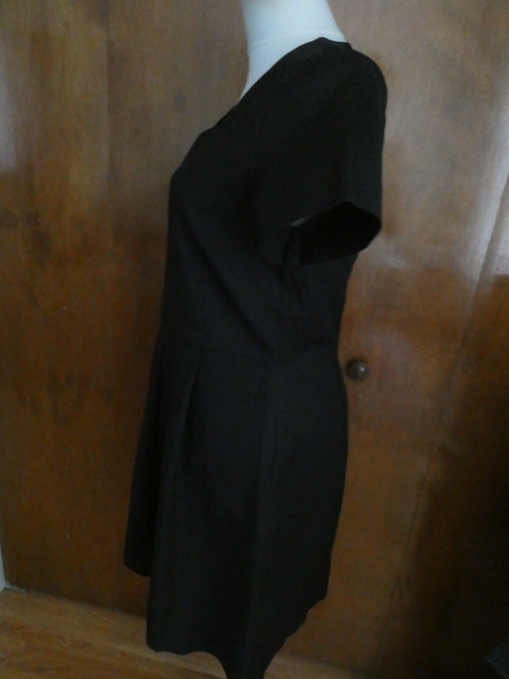 Gap women's black pleated cotton dress size 10