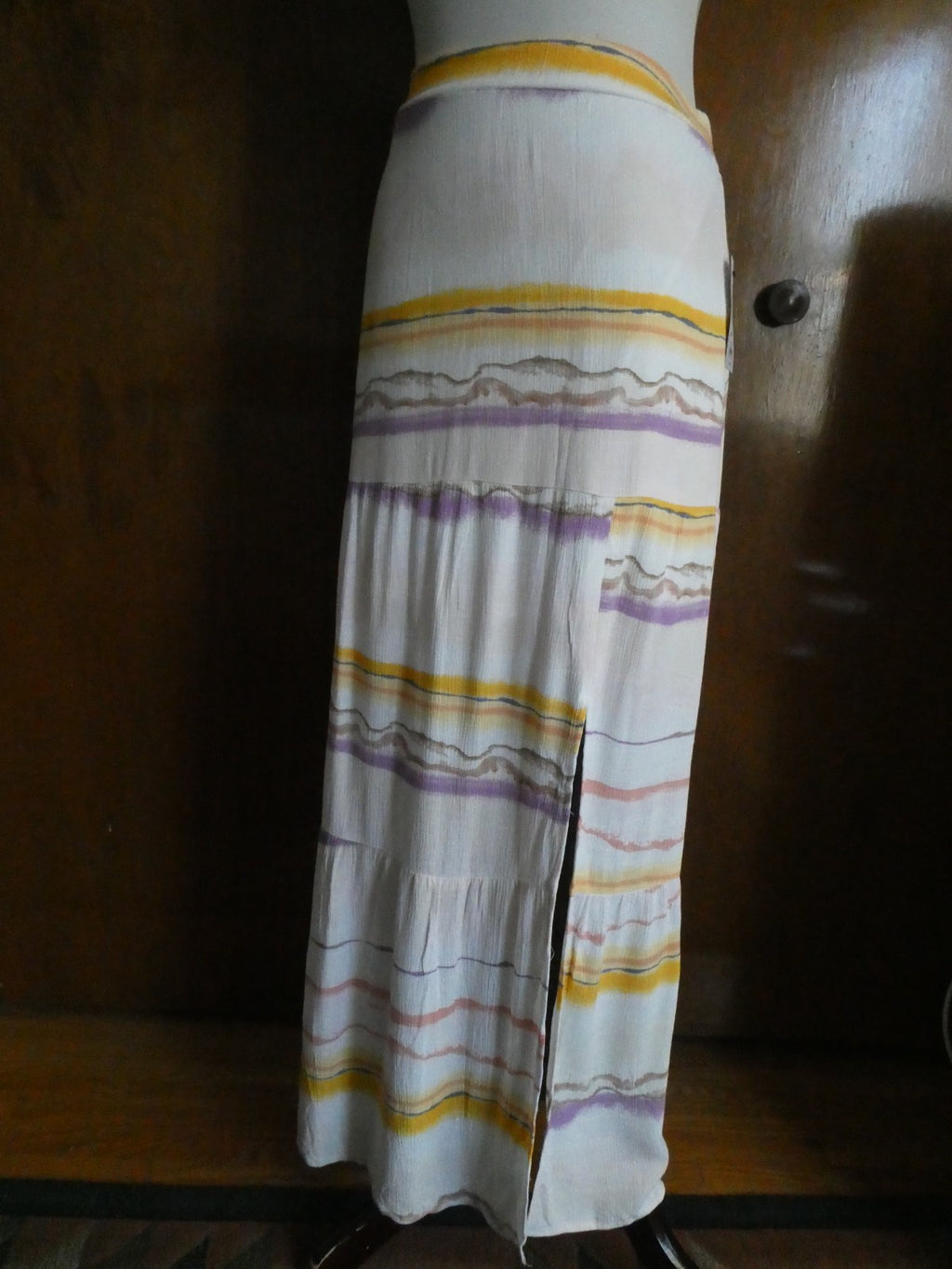 Nine West Women Maxi Skirt Tiered Side Slit Elastic Waist Multicolored Small $40