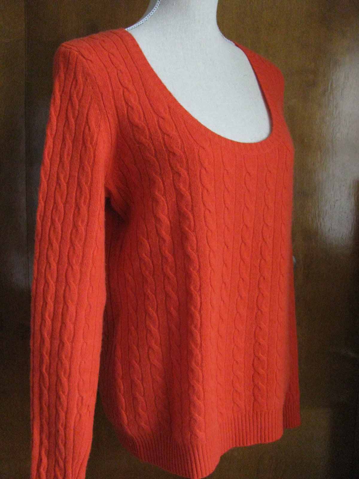 Aqua Women's Red Cashmere Detailed Sweater Size Large NWT